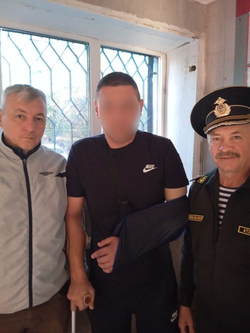 Зәйдән хәрбиләргә “УАЗ” машинасы һәм гуманитар ярдәм илтелде