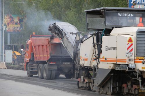 Зәйнең Җиңү проспектында урам юлын төзекләндерүгә керештеләр