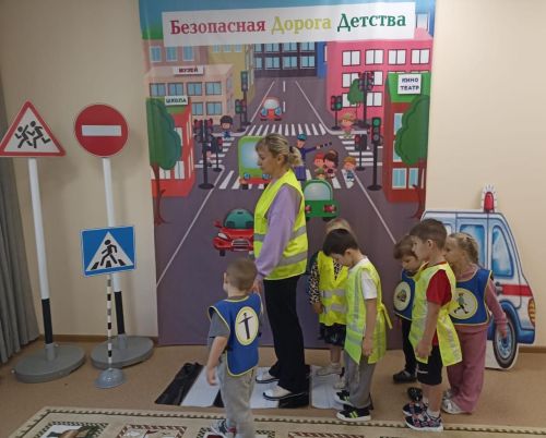 Зелёный свет безопасности: В детском саду «Светлячок» прошла Неделя ПДД