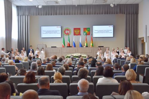 Зәйдә бишенче чакырылыш район Советы утырышы үтте