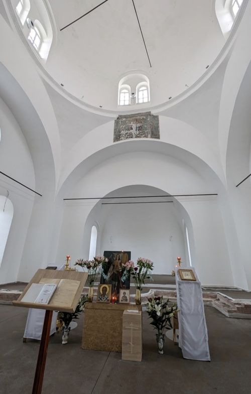 Хонехта булган Архистратиг Михаилны искә алу көнендә Олы Батрас авылында молебен узды