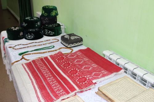 Экспедиция из Института языка, литературы и искусства изучает духовную культуру татар Заинского района