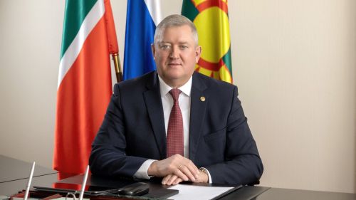 Разиф Каримов поздравил заинских машиностроителей с профессиональным праздником
