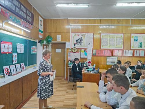 Помним Беслан: в школе №5 прошел урок солидарности в борьбе с терроризмом