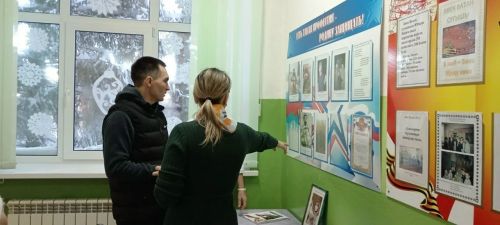 Югары Мәлем мәктәбендә Жуков медале белән бүләкләнгән егет белән очрашу узды