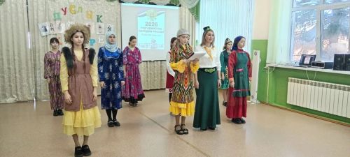 Югары Мәлем мәктәбендә Халыклар бердәмлеге елы уңаеннан матур чара узды