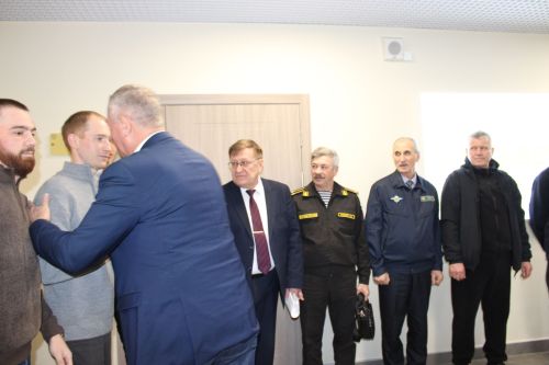 Зәйдә махсус хәрби операция зонасыннан ялга кайткан хәрбиләр белән очрашу узды
