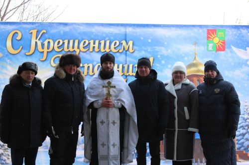 На роднике «Святой ключ» в Заинском районе в праздник Крещения было многолюдно