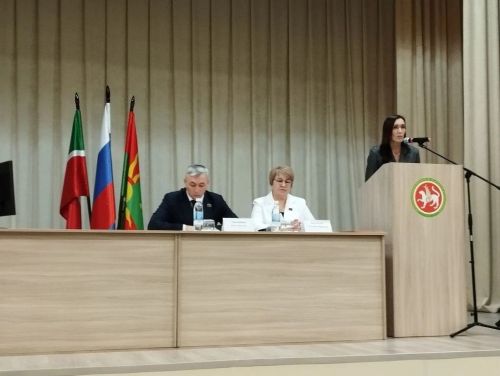 Гүзәлия Батькова: “Җирлегебез игелекле кешеләре белән матур”