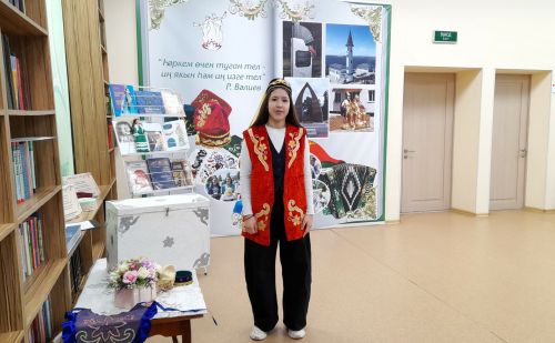 Зәй китапханәсендә татар халкы темасына фольклор сәгать үткәрелде