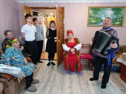 Бохарайның өлкән кешесен юбилее белән котладылар