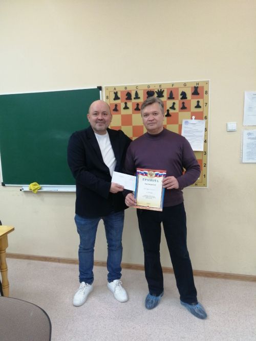 Заинские шахматисты блистают в Альметьевске: как игра в шахматы развивает ум и волю к победе