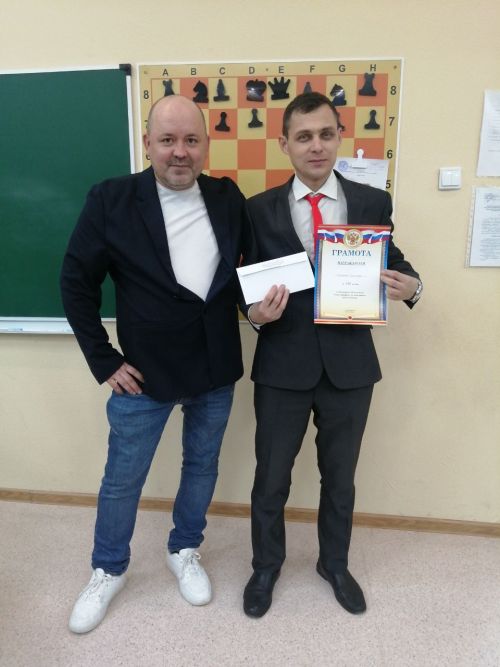Заинские шахматисты блистают в Альметьевске: как игра в шахматы развивает ум и волю к победе
