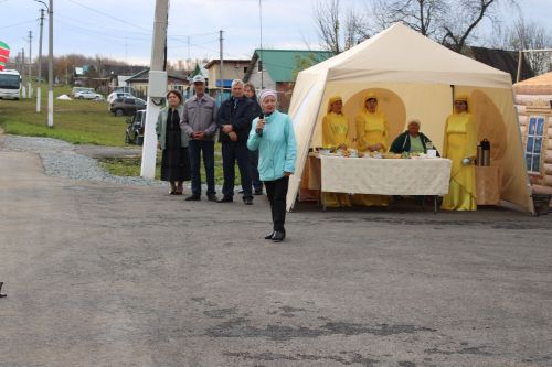 Зәй районында Канаш авылы юлы төзекләндерелгәннән соң тантаналы төстә ачылды