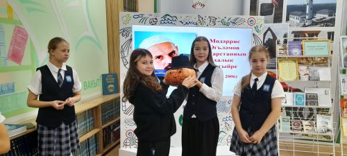 Мөдәррис Әгъләмовның шигъри дөньясы