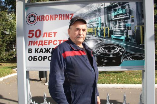Валентин Большаков – электр-газ белән эретеп ябыштыручы