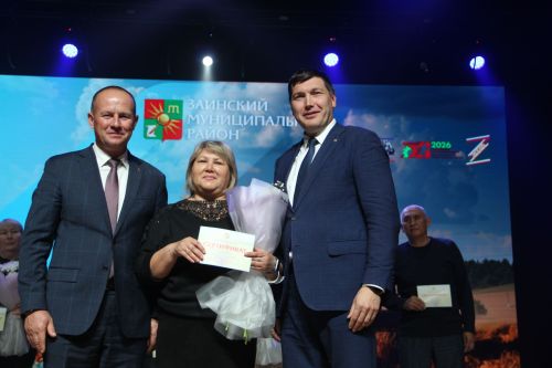 Зәй  игенчеләрен «Уңыш бәйрәме»ндә хөрмәтләделәр: фоторепортаж