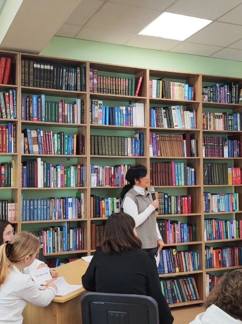 Шесть команд сразились в квизе «Китап җаны» в центральной библиотеке Заинска