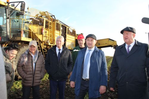 Замминистра Минсельхозпрода РТ Марат Каримов оценил труд заинских аграриев
