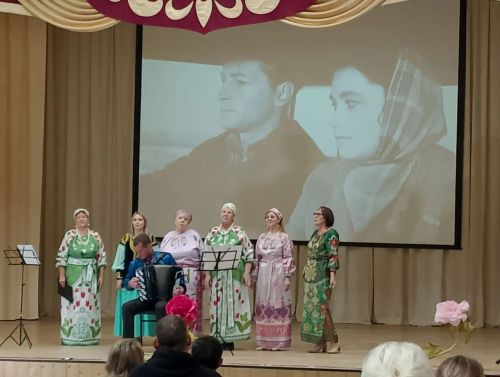 В ГДК Мирного открыли творческий сезон «Добро пожаловать!»