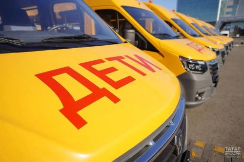 Заинский район получил два новых школьных автобуса