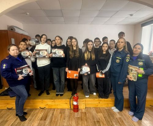 Сотрудники МЧС г. Заинск провели инструктаж по пожарной безопасности