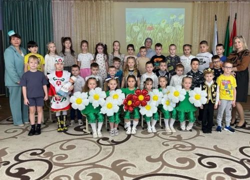 Зәйнең «Салават күпере» бакчасында Муса Җәлилгә багышланган кичә узды