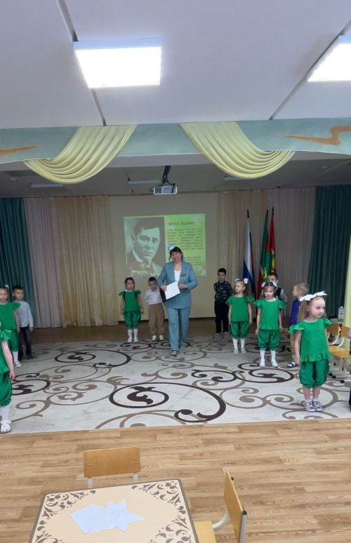 Зәйнең «Салават күпере» бакчасында Муса Җәлилгә багышланган кичә узды