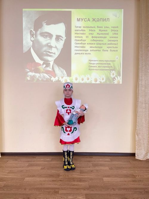 Зәйнең «Салават күпере» бакчасында Муса Җәлилгә багышланган кичә узды