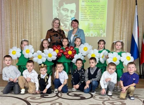 Зәйнең «Салават күпере» бакчасында Муса Җәлилгә багышланган кичә узды