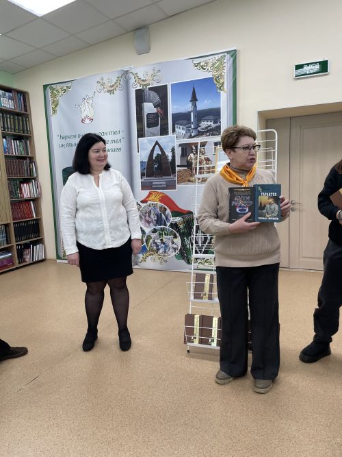 Марафон книгодарения «Подари книгу — подари мир» прошёл в Заинске