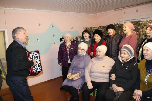 В Заинском районе волонтеры плетут 548-ю сеть: репортаж из села Керекес