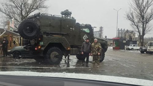 Зәйдән Ватанны саклаучылар көне уңаеннан хәрбиләргә гуманитар ярдәм озатылды