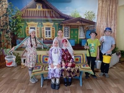 Зәйдә Туган тел көне алдыннан татар теле һәм әдәбияты укытучылары фикерләште