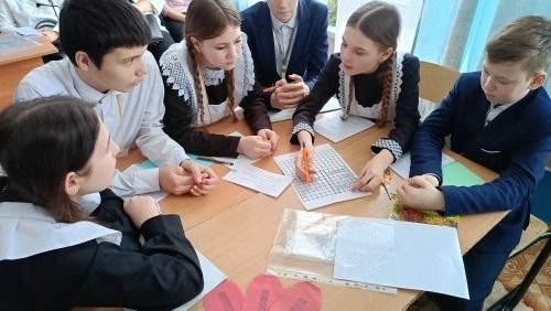 Зәйдә Туган тел көне алдыннан татар теле һәм әдәбияты укытучылары фикерләште