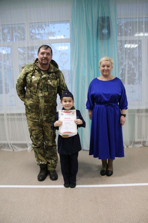В детском саду «Василек» прошел смотр строя и песни, посвященный Дню защитника Отечества