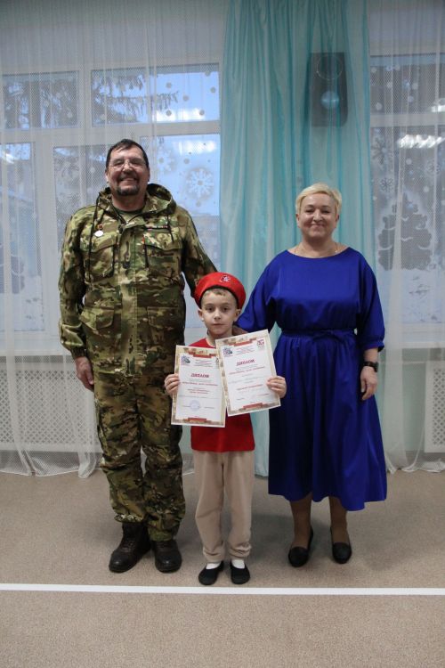 В детском саду «Василек» прошел смотр строя и песни, посвященный Дню защитника Отечества
