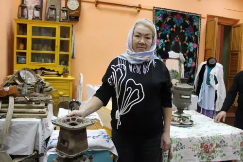 Музей в Бегишево Заинского района: самовары, мандолина брата писателя Аяза Гилязова и лестница 1895 года