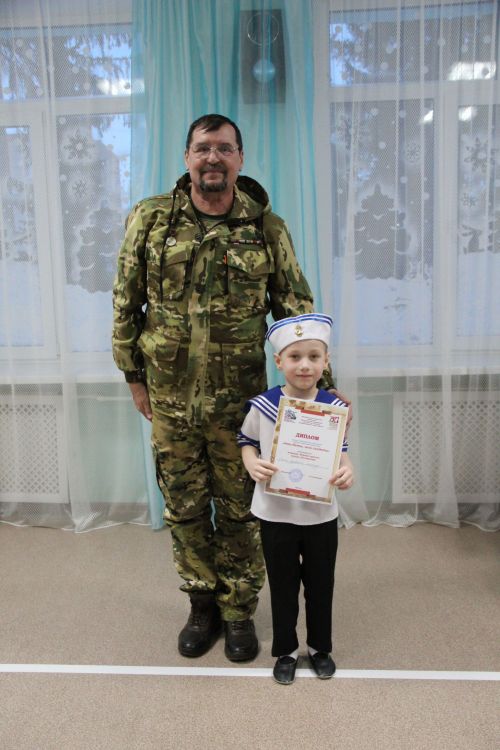 В детском саду «Василек» прошел смотр строя и песни, посвященный Дню защитника Отечества
