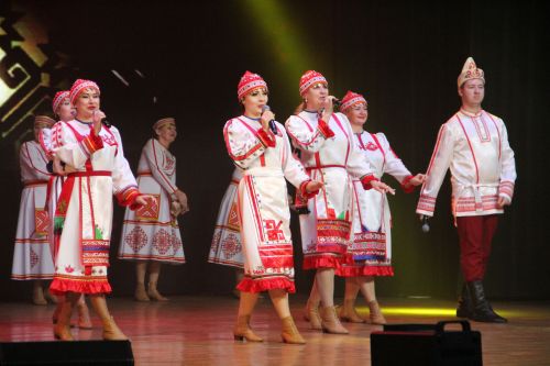 В Заинске торжественно открыли Год патриотизма и единства