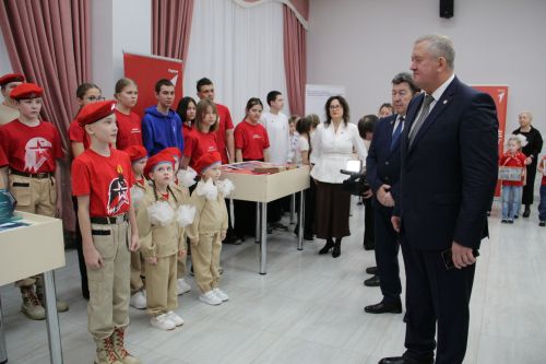 В Заинске торжественно открыли Год патриотизма и единства