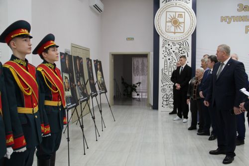 В Заинске торжественно открыли Год патриотизма и единства