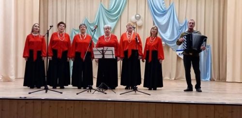 Год патриотизма и единства в Мирном открыли программой «Сила и честь России»