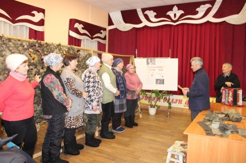 Маскировка челтәрләре үрүче Түбән Лоҗы апалары: “Безнең өчен аларның һәркайсы кадерле”