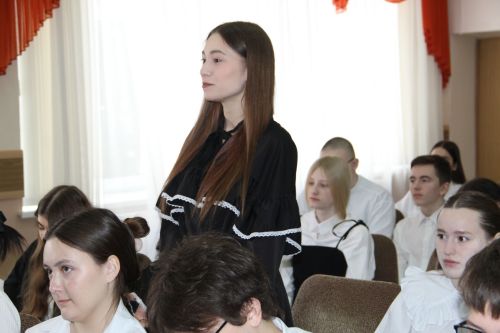 Зәй укучылары “Парламент дәресләре”ндә катнашты