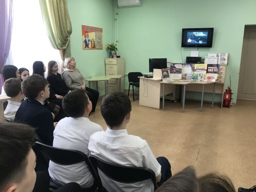 Семиклассники Заинска обсудили с библиотекарями опасность наркотиков