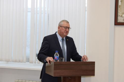 Глава Заинского района обсудил с медработниками итоги 2025 года и задачи на будущее