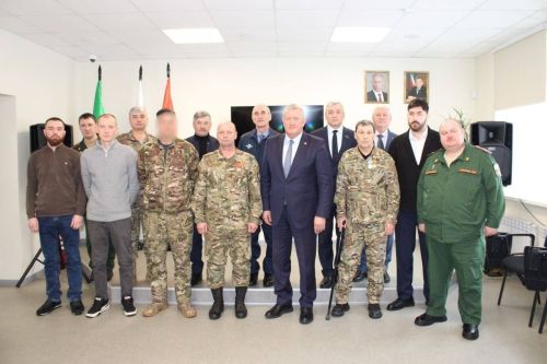 В Заинске прошла встреча с военнослужащими и вручение медалей