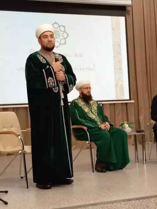 Зәйдә район ифтарына Татарстан мөфтие килде