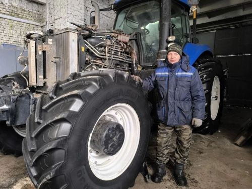 Механизатор кыр эшләренә әзерләнә